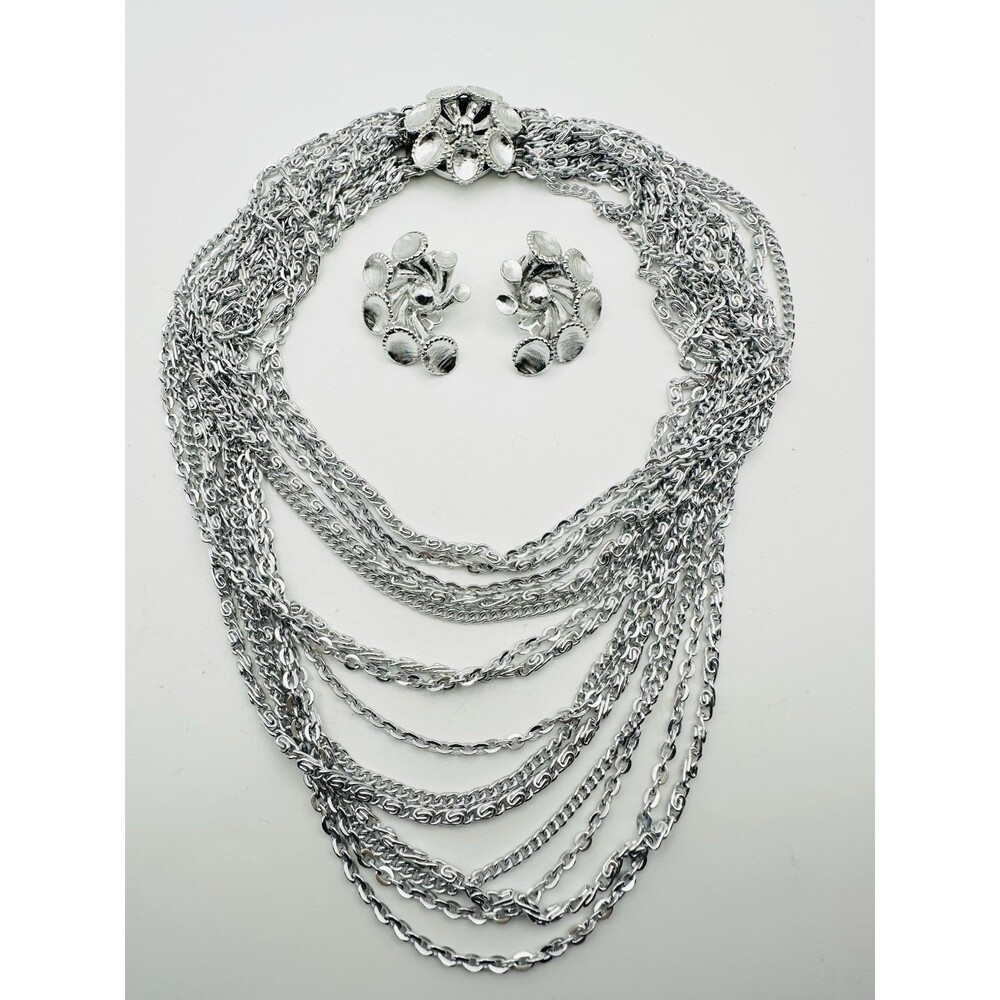 Vintage Signed Art Clip On Earrings Necklace Set 14โ Silver Tone
